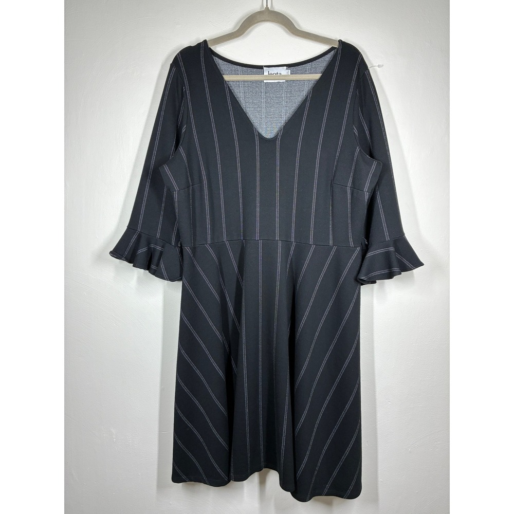 Leota‎ Black Pinstripe Dress 1L 1X Bell Sleeve V Neck Knee Length Black Career
